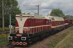 Former CSD T435 0554, now inpossession of the S�chsische Eisenbahnfreunde, hauls three other Diesel locvomotives near Chemnitz-Hilbersdorf on 22 August 2026 in preparation for a locomotive parade during the 33.Heizhausfest of the S�chsisches Eisenbahnmuseum SEM Chemnitz-Hilbersdorf. This type of loco is not entirely out of place since the GDR bought twenty locos of CSD Class T435, later 720. 