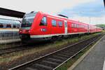 Tilting DMU 612 979 calls at Schwandorf on 27 May 2022.