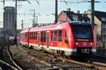 DB Vareo 620 505 enters Köln Hbf on 24 March 2017.