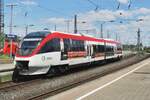 On 22 May 2017 ex-VolmeTalBahn 1012 cals at Neuss Hbf. Since 2021, these DMUs are active in Romania.