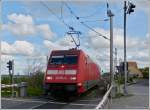 101 054-5 is running between Norddeich and Norddeich Mole on May 5th, 2012.