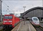 101 116-2 with IC and ICE 3 pictured in Cologne main station on December 30th, 2012.
