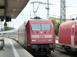 101 003-2 is leaving Nuremberg main station, June 23th 2013.