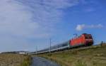 Electric locomotive 101 085 with Eurocity 175 from Hamburg is on the ride to Budapest and will soon reach Dresden, Saxony. (23 September 2012)