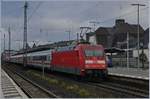 The DB 101 041-2 with an IC on a dark morning Koblenz Main Station.
03.10.2017