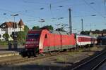 CityNightLine with 101 079 in front calls at Offenbuirg on her way to Hamburg-Altona via then Rhine and the Ruhr-area on 5 April 2014.