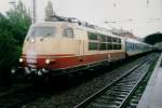 On 13 January 2000, 103 209 leaves Bonn Hbf. 