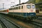 On 13 february 1999 110 128 shunts IC-stock at Koblenz Hbf. 