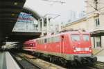 Scanned picture of 110 216 with a Mller train in Mainz Hbf on 23 May 2007.