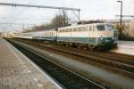 Scanned picture of 110 424 at Venlo on 23 August 1998.