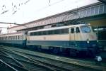 DB 110 318 stands at Venlo on 11 February 2000.