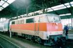 In the now gone S-Bahn colours, 111 117 stands at Aachen Hbf on 10 September 1999.
