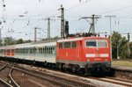 DB 111 015 pushes an RB out of Köln Deutz on 13 April 2000.