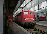 The IC 280 with the DB 115 205-5 is arrived in Stuttgart Main Station.