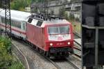 120 155-7 is leaving Ulm with an Intercity, at September 18th, 2009.