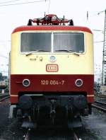 120 004-7 at Nrnberg, June 25th, 1982.