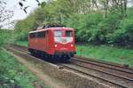 DB 140 254 passes the border near Venlo on 13 April 1996.