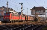 An empty coal train pulled by the 140799-8 and 140811-1, has taken on 19.11.2011 in the station area Kreuztal stop signal.