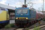 WFL 243 019 (ex DB regio 143 019 painted in former GDR S-Bahn Leipzig style) calls at Hannover Hbf on 16 September 2026. As is the case in more German L�nder, Lower Saxony (Niedersachsen) sees her partof failing modern MUs, necessitating the deployment of older stock with lco haulage by TRI and WFL -much to the joy of German and foreign railway fans. 