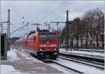 The DB 146 215-9 with his RE to Konstanz is arriving at Singen.