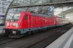 DB Regio 147 019 calls at Berlin Hbf on 18 September 2022.