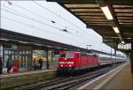 . 181 204-9 is hauling the IC 133 Luxembourg - Norddeich Mole into the main station of Trier on October 5th, 2013.