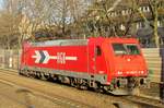 Light-running HGK 185 632 passes through Köln SÜd on 20 January 2017.