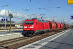 Cereals train with 185 240 speeds through Straubing on 20 February 2020.
