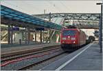 The DB 185 095-7 with the NOVELIS Cargo Train (Sierre - Göttingen) in Renens VD. 

09.02.2023