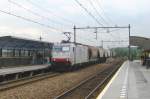 CRS 186 239 with cereals train in Nijmegen Dukenburg on 14 December 2012.