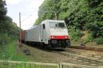 At Venlo Bovenste Molen, near the Dutch-German border, 186 240 with intermodal train headed for Germany on 31 Augustus 2013.