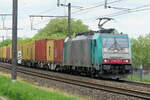 Medway 186 229 Bombardier Traxx with the MSC Germersheim shuttle from Antwerpen Habor to Germersheim.
05-05-2025
