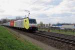 RFO 189 203 hauls a container train into Venlo on 8 April 2021.