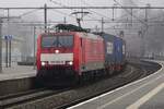 On 16 December 2021 DBC 189 083 hauls the Samskip/Van Dieren intermodal train through Blerick.