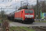 Tank train with 189 069 enters Emmerich on a grey 16 March 2024.