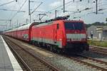 On 15 August 2019 the Daimler-Benz car carrying train poasses through Bad Bentheim toward Lehrte Rbf hauled by 189 066.