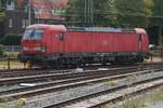 DB Cargo (still, after having sold 15+ locos to Railpool) 193 321 runs through Maastricht toward Sittard in a training ride. This loco probably came from Kinkempois shunting yard near Li�ge in Belgium.