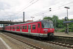 On 30 May 2014, S-Bahn 420 782 calls at Mainz-Bischofsheim.