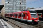 422 552-0 with the S2 to Dortmund main station in Essen. 
 May 2009