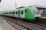 S-Bahn 422 034 is about to quit Bochum Hbf on a grey 26 January 2022.