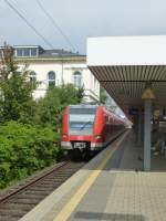 423 305-2 is standing in Frankfurt(Main) South on August 23rd 2013.