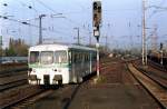 515 556 in Nokia colors leaving Wanne Eickel on 28-10-1993.