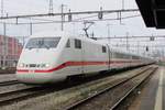 ICE 401 086 calls at Thun on 24 March 2017.