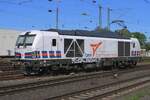 BM Bahnbau Vectron Dual 249 077 rides soloat the station of Neuwied on 30 April 2026 in preparation for heavy engineering works that will block the railway tracks on the right bank of the Rhine.