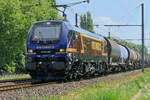 RTB Cargo 2019 315 Stadler Euro 9000 with a tank train to the Antwerp Harbor.