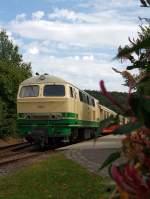 The (1000 mm) narrow gauge diesellokomotive D5 of the Brohlbahnbahn (ex FEVE 1405) stands at the ready in the station Engeln on 18.08.