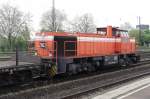 RBH 802 with steel train calls at Oberhausen Osterfeld Sd on 9 April 2014.
