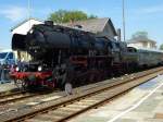 52 8079-7 is standing in Neuenmarkt-Wirsberg on May 19th 2013.