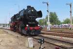 WFL's Kriegslok 52 8079 gets prepared for the steam loco patrade at Wolsztyn on 4 May 2024.
