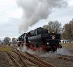 The Betzdorfer 52 8134-0 on 26.11.2011 as Santa Claus train, from Dillenburg to Wrgendorf. Here at the entrance to the station Burbach-Wrgendorf. Now she must to be coupled to, because later it goes back to Dillenburg.